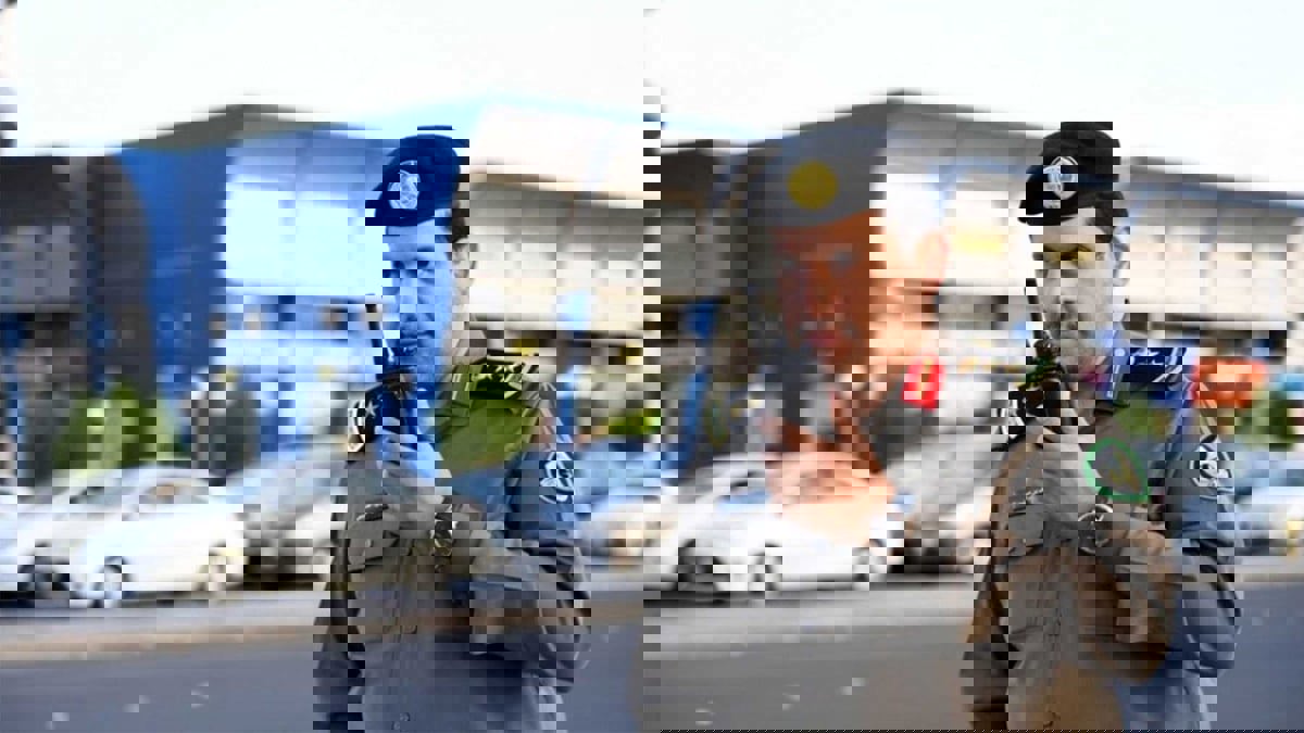 ضحية هوشة ستاربكس يوضح تفاصيل اعتداء وافد مصري عليه في الخرج