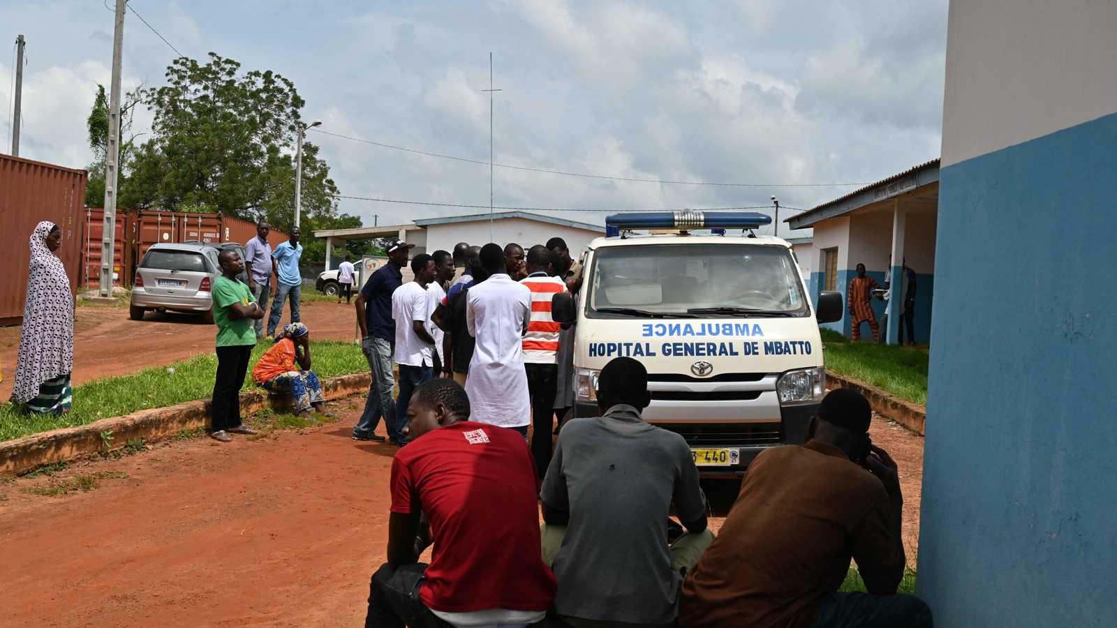 16 قتيلاً جراء تصادم مروع بين حافلة وشاحنة في ساحل العاج