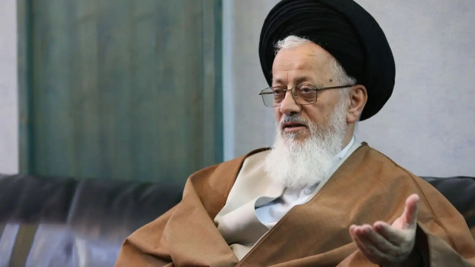 ممثل خامنئي في العراق: تفكيك الحشد الشعبي "وهم مستحيل"