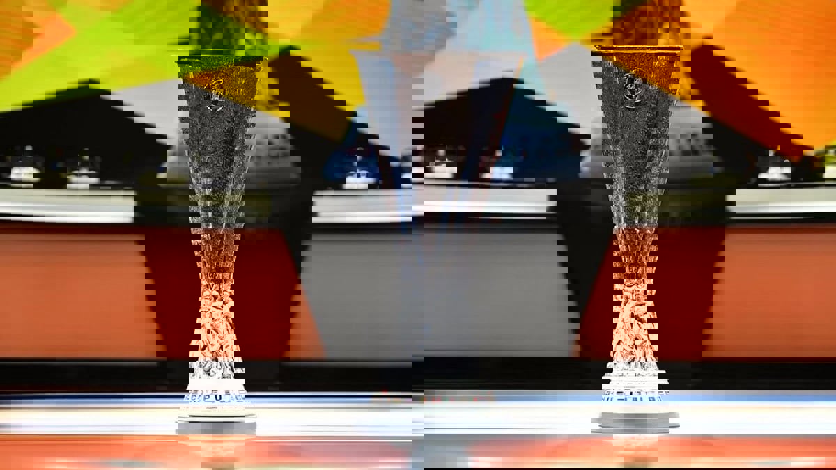 كل ما تريد معرفته عن قرعة دور المجموعات في الدوري الأوروبي