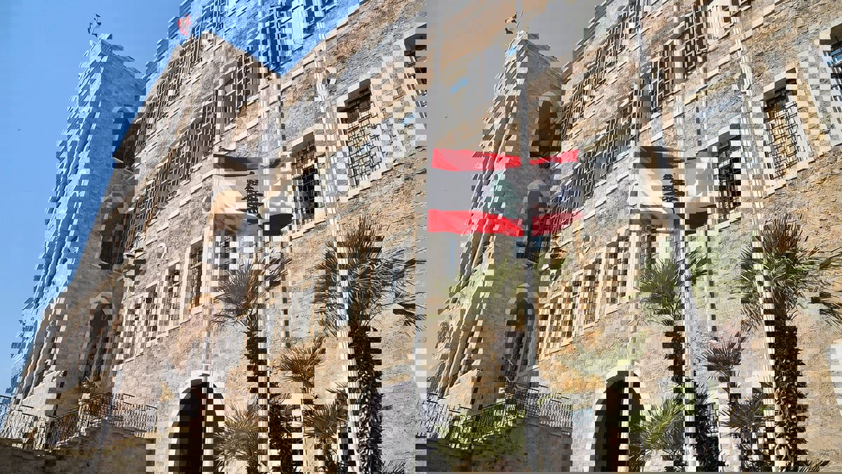 لبنان: نواجه أزمة اقتصادية "غير مسبوقة" والنازحون السوريون أحد أسبابها