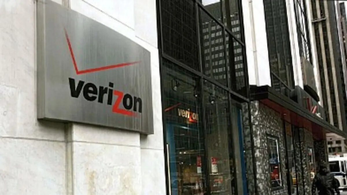 فيرايزون تشتري حصة فودافون مقابل 130 مليار دولار