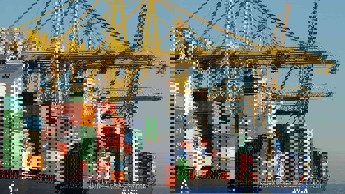 ارتفاع العجز التجاري في تونس يدفع لمراجعة علاقة "التبعية" مع تركيا