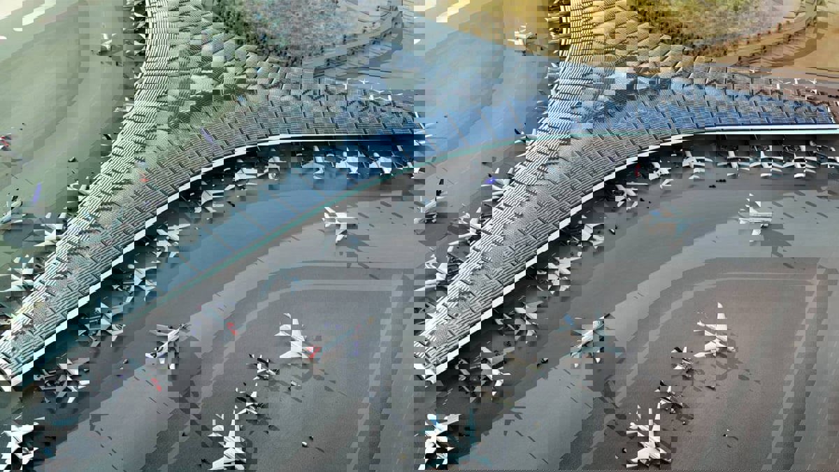 الكويت تحقق في مقطع فيديو لإقلاع وهبوط طائرتين