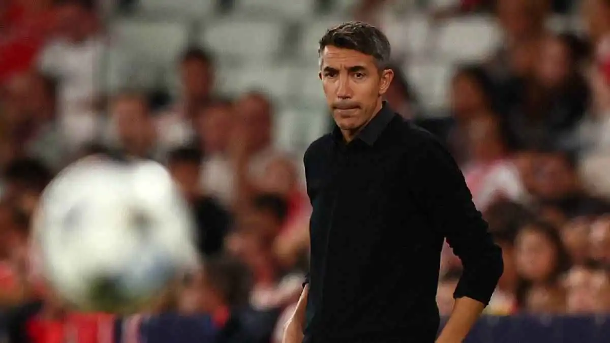 اسم مفاجئ.. مدرب برتغالي على أعتاب قيادة الأهلي المصري