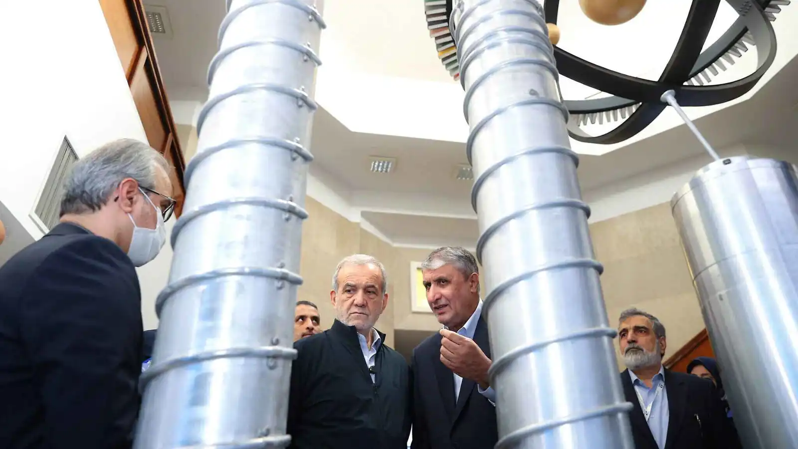 ضربة في اللحظة الحاسمة.. هل كانت إيران على وشك امتلاك القنبلة النووية؟