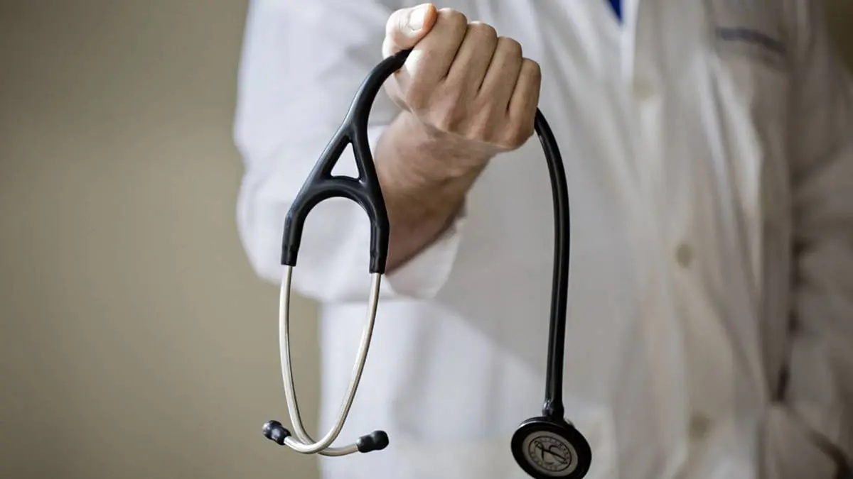 الكويت.. إصابة طبيب بكسر في الجمجمة إثر اعتداء من مريض