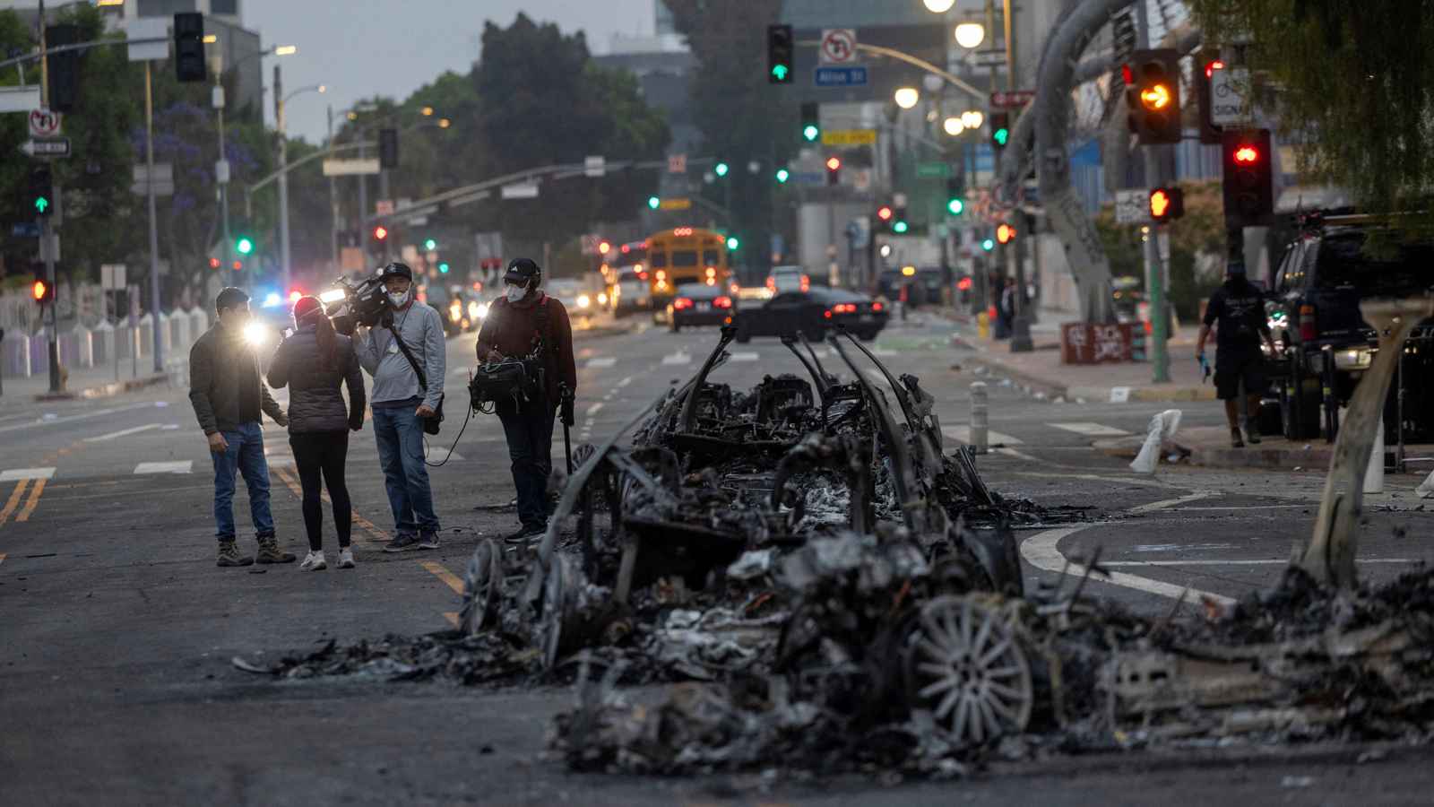 تظاهرات لوس أنجلوس.. أزمة الانقسام العميق في أمريكا