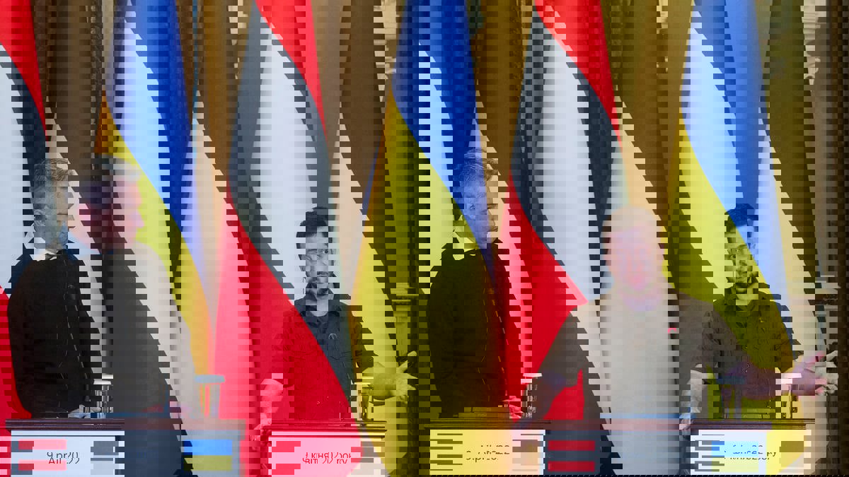 زيلينسكي: أوكرانيا "لا تزال مستعدة" لإجراء مفاوضات مع روسيا