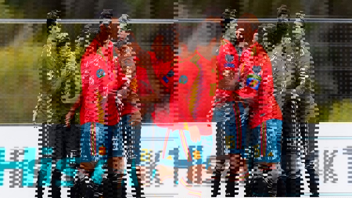 سرقة منزل ألفارو موراتا خلال مباراة إسبانيا وجزر فاروه