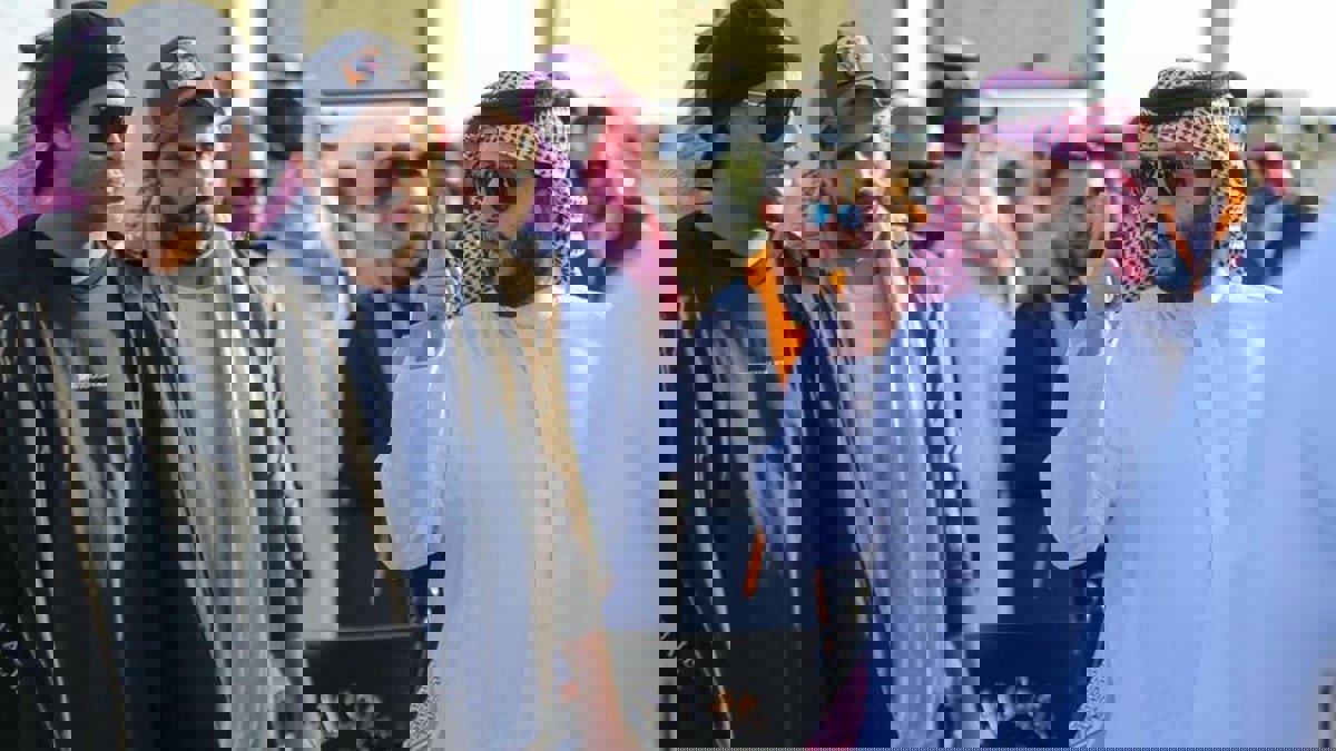 بمشاركة كاكا ورونالدينيو وروبرتو كارلوس.. تركي آل الشيخ يعلن عن مباراة "عودة النجوم"