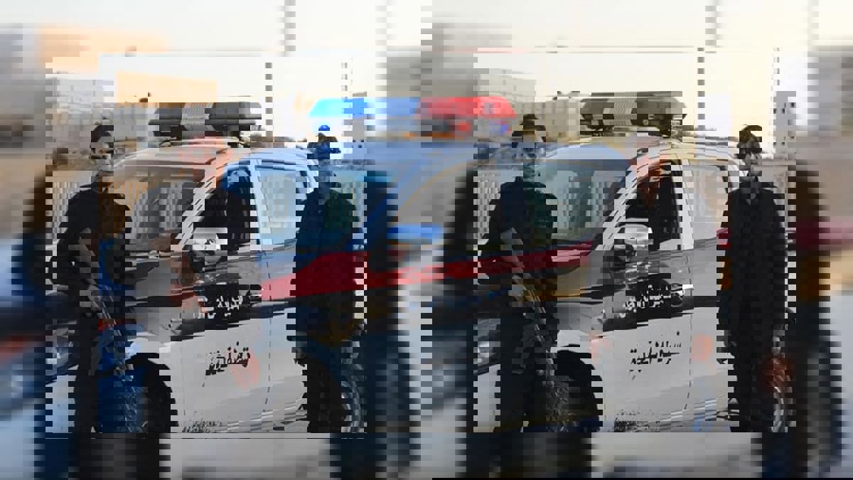 تعرضوا لـ"تعذيب وتجويع".. "تحرير" 450 مهاجرا احتُجزوا بمزرعة في ليبيا