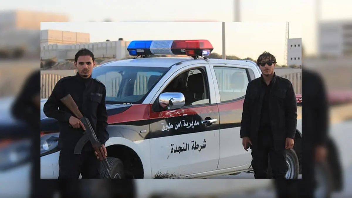 تعرضوا لـ"تعذيب وتجويع".. "تحرير" 450 مهاجرا احتُجزوا بمزرعة في ليبيا