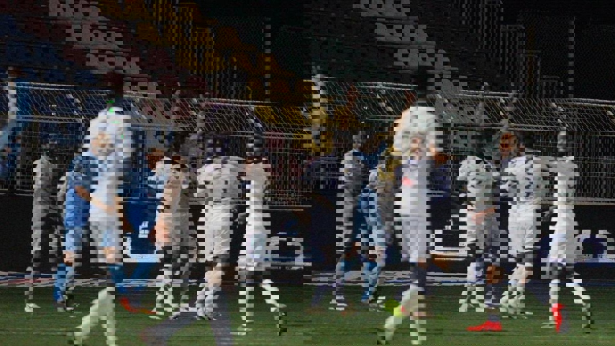 أهداف مباراة الهلال والباطن.. 3/2 للزعيم (فيديو)