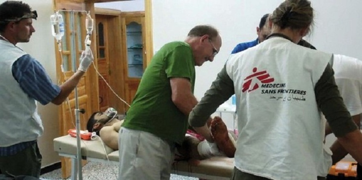 مقتل 4 بصاروخ أصاب عيادة لأطباء بلا حدود في اليمن‎