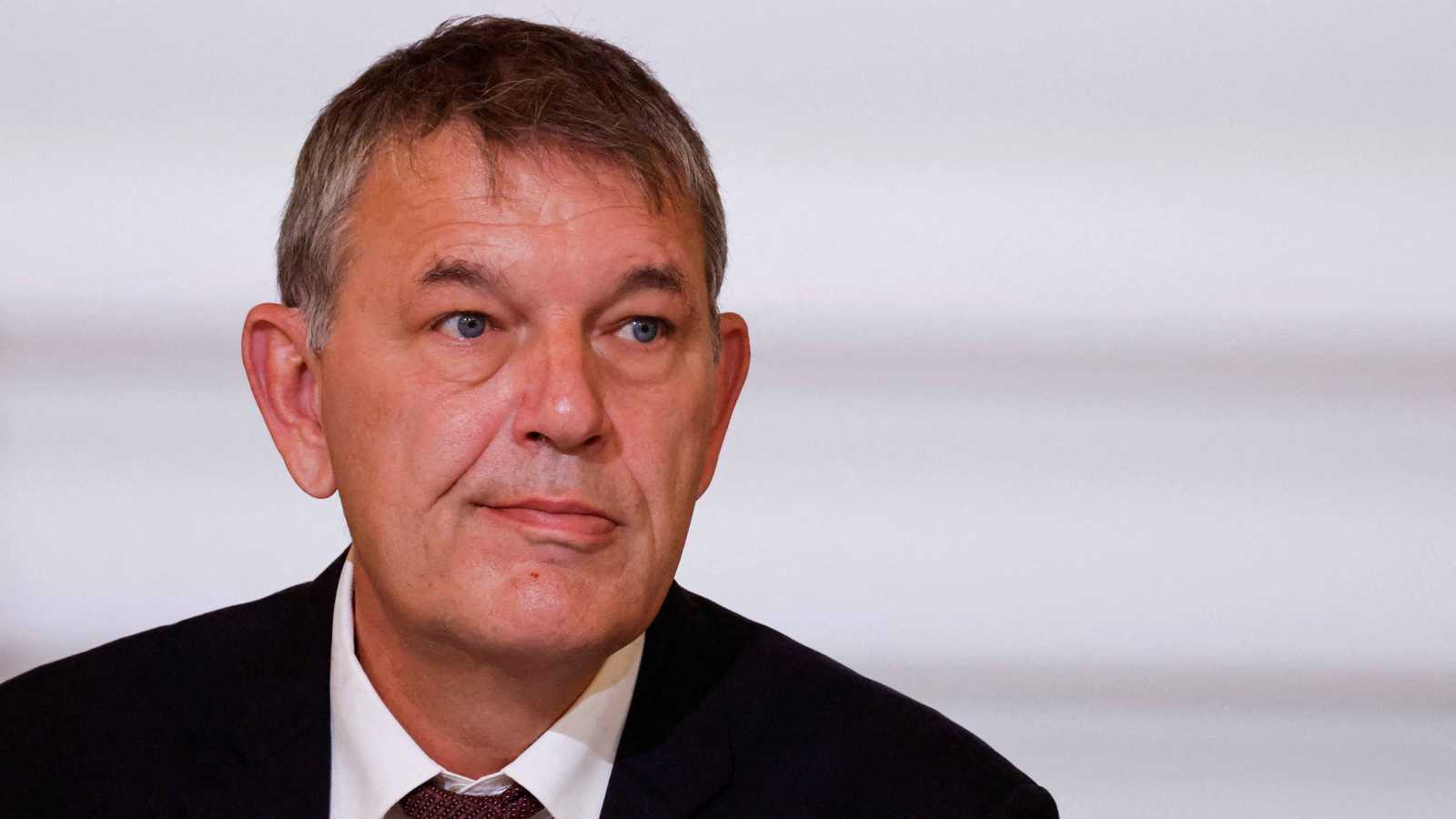 توزيع المساعدات ليس عمل "المرتزقة".. مفوض "أونروا" ينتقد "غزة الإنسانية"