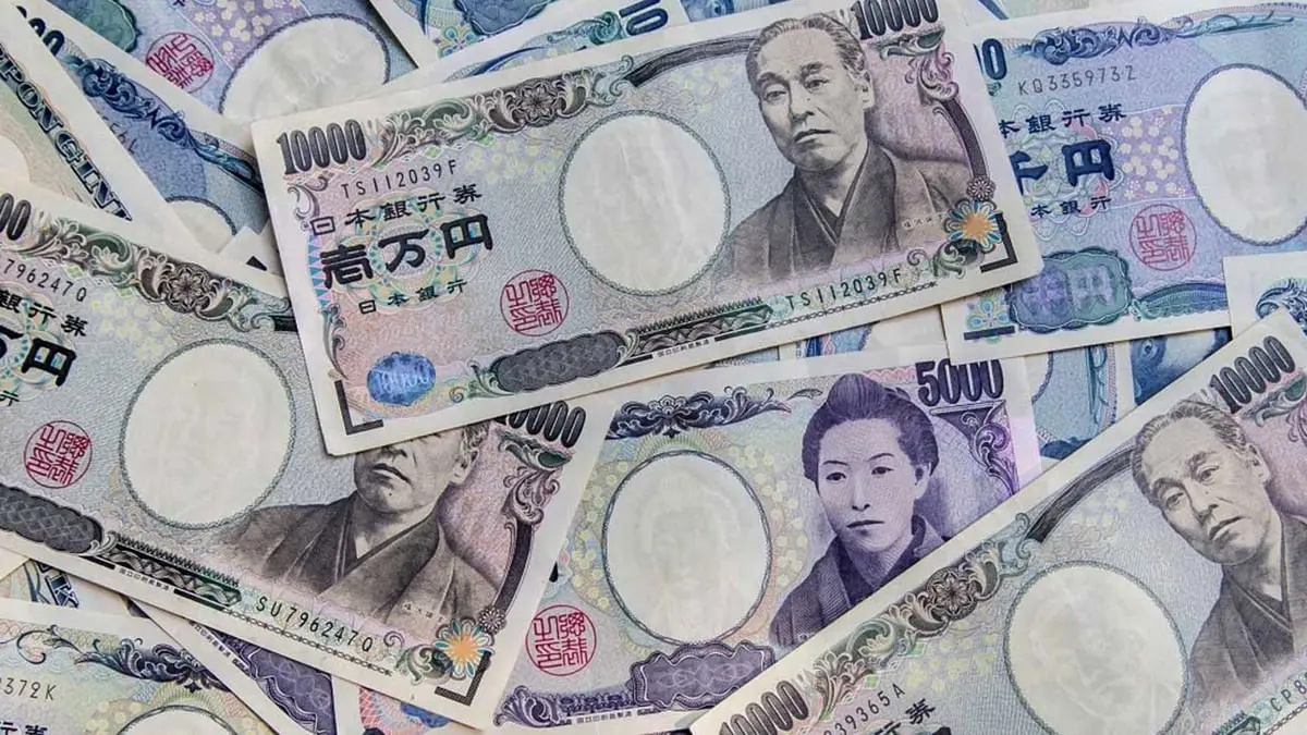 للمرة الأولى منذ 24 عاما.. "المركزي الياباني" يتدخل لدعم الين