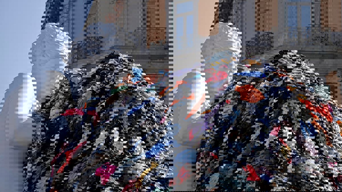 حريق يأتي على تمثال "فينوس الخِرَق" لميكيلانجلو (صورة)