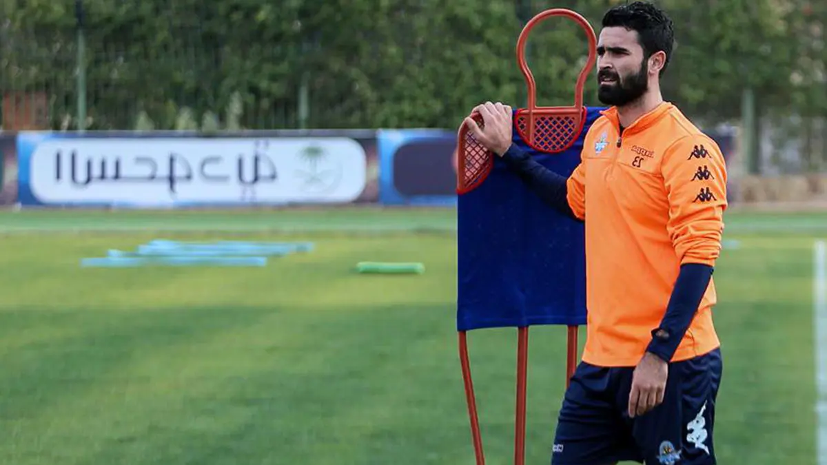 عمر خربين لاعب نادي الهلال السعودي يوافق على الاستمرار في بيراميدز‎