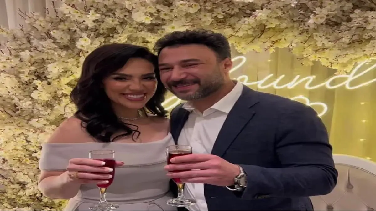 المطربة مي فاروق والفنان محمد العمروسي يعلنان خطبتهما