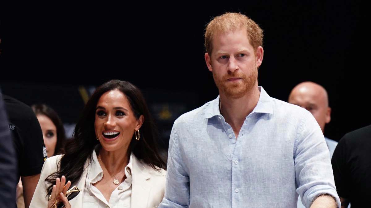 انهيار صداقة الأمير هاري وميغان مع عائلة بيكهام يثير الجدل