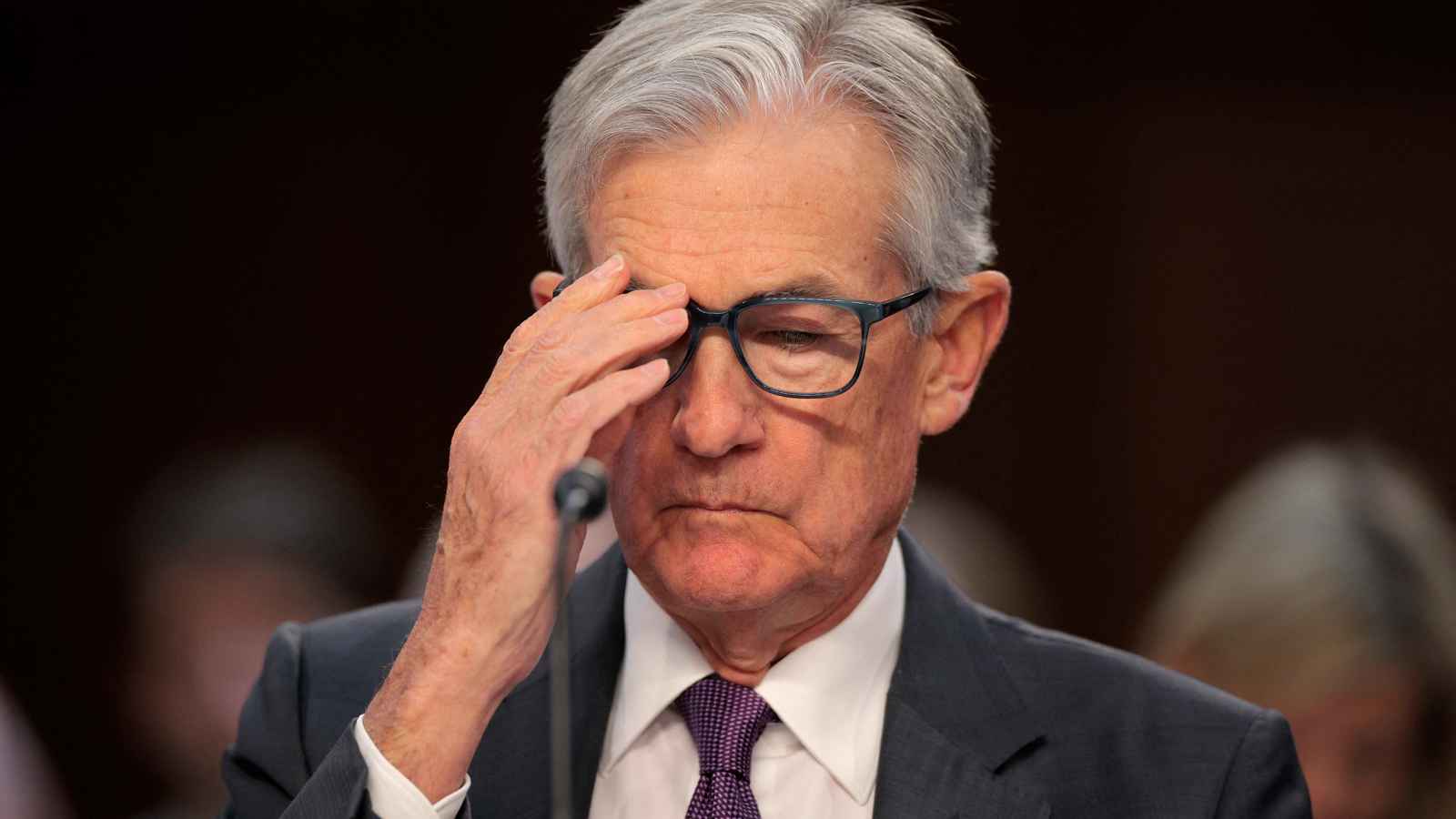 "متصلب ولا يحبني".. ترامب يعلق على إقالة رئيس البنك المركزي