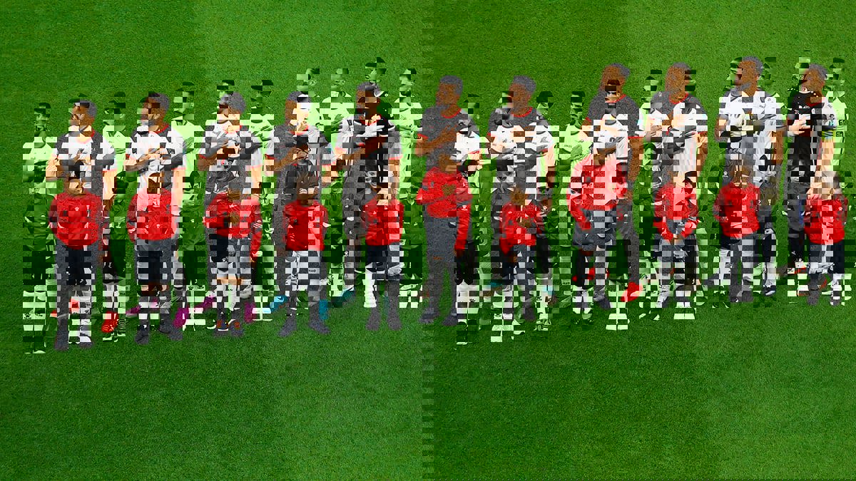 تعليقات مثيرة من يزيد أبو ليلى بعد خسارة الأردن (صور)