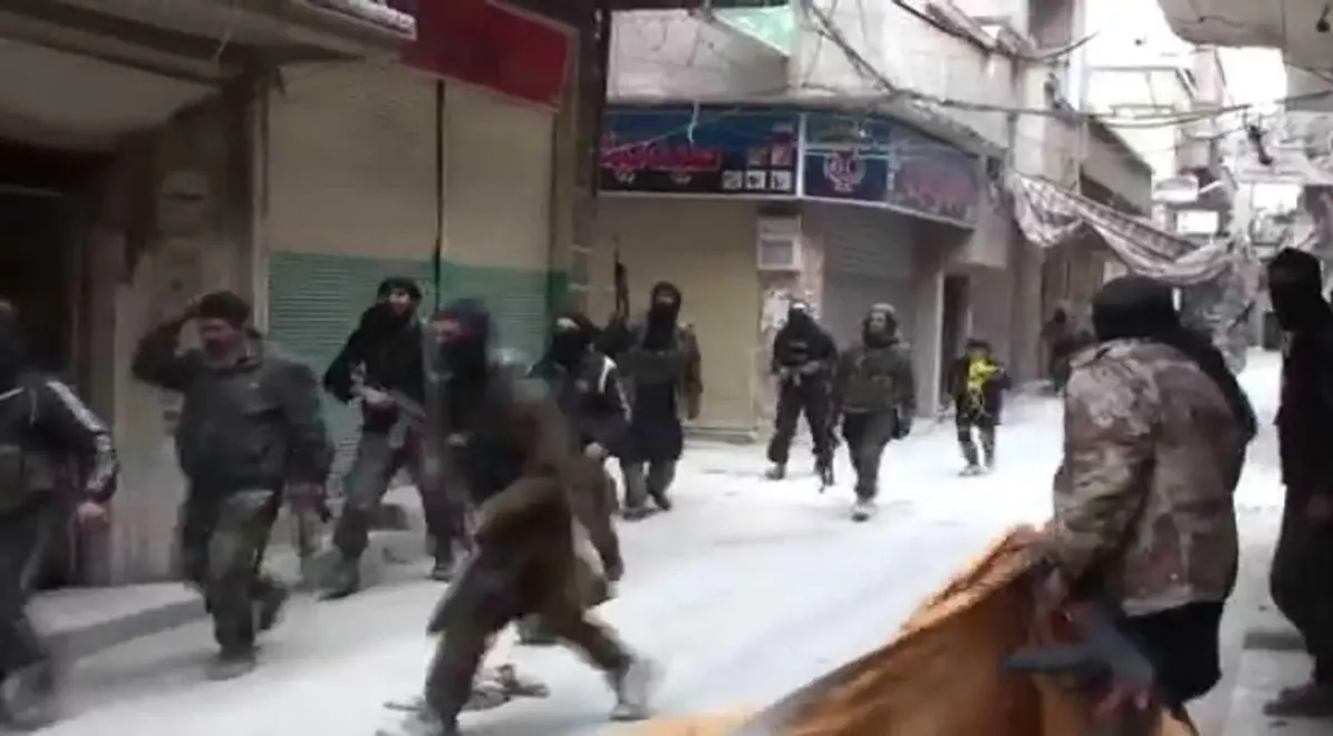 الإندبندنت: أنفاق "داعش" تبعد عن قصر الأسد 5 كلم