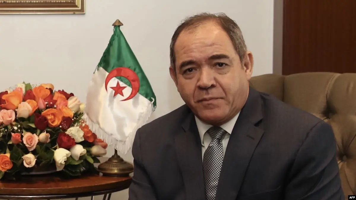 الجزائر تدعو أطراف الصراع في ليبيا إلى "تعجيل التسوية السياسية"