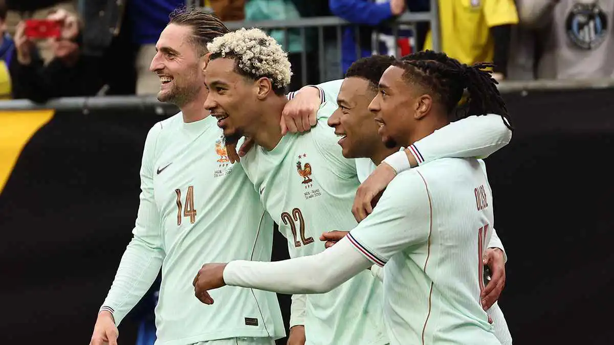 الموعد والقنوات الناقلة لمباراة فرنسا وكولومبيا