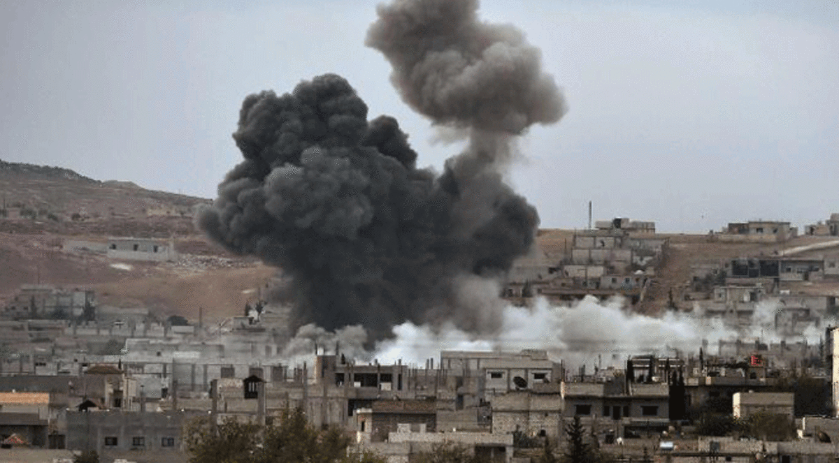 التحالف ينفذ عشرات الضربات الجوية ضد داعش