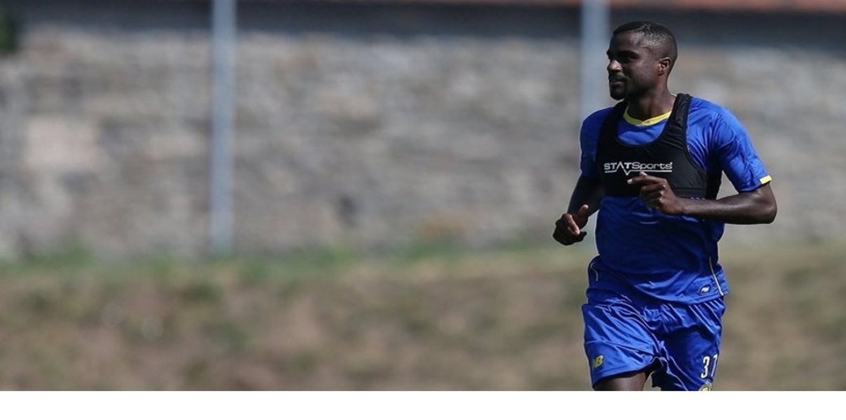 صحيفة بيروفية تكشف أبرز اهتمامات كريستيان راموس لاعب نادي النصر السعودي في الرياض