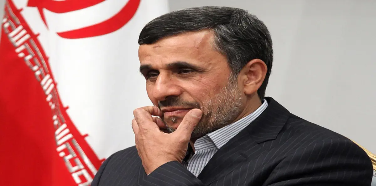 إيران تغلق وكالة وموقعًا إخباريين بسبب بثهما كلمة لأحمدي نجاد