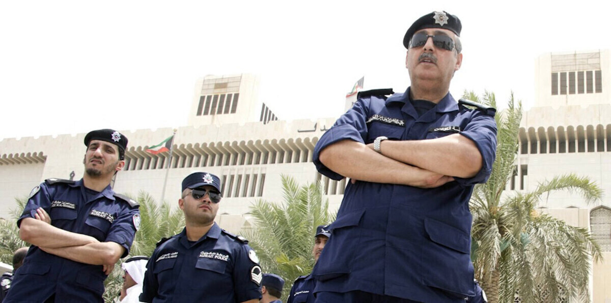 السفارة الإيرانية في الكويت تتبرأ من إخفاء عناصر خلية "العبدلي"