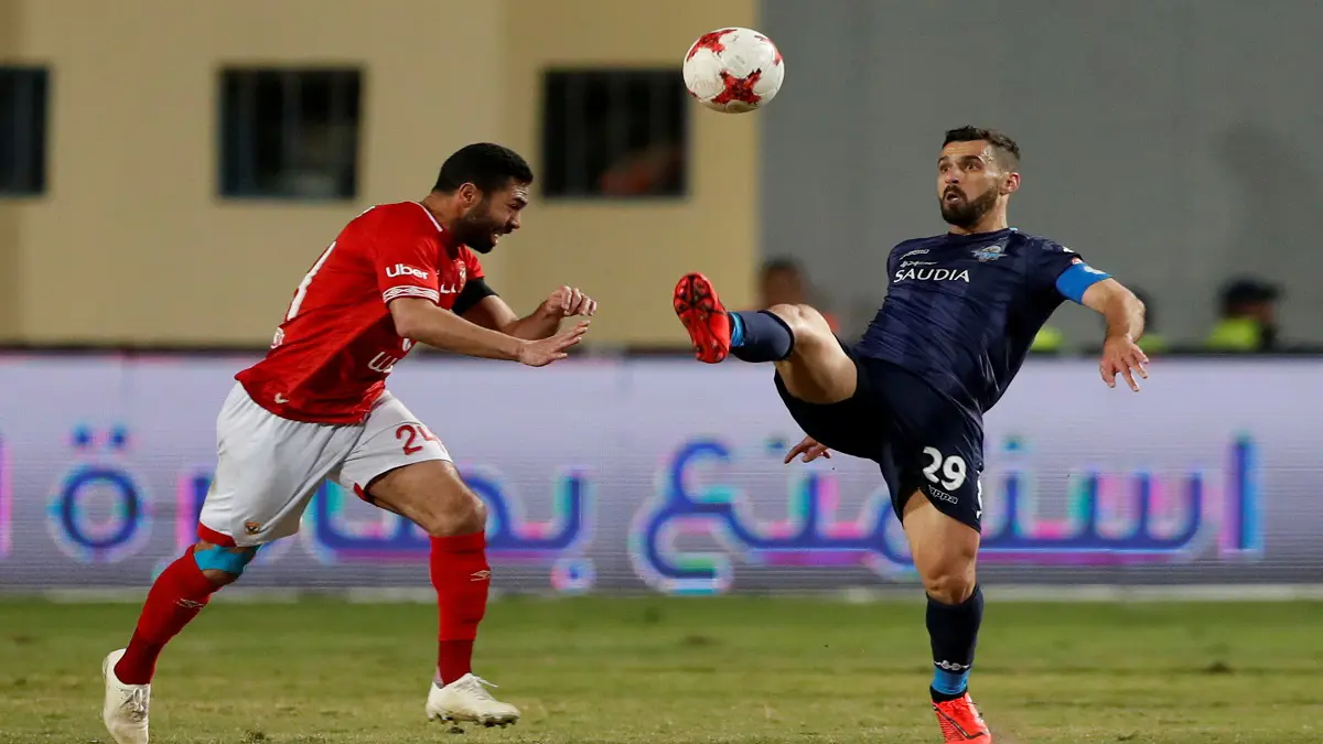 تركي آل الشيخ يرشح هذا النادي للتتويج بالدوري المصري ويكشف حقيقة بيع عبدالله السعيد (شاهد)