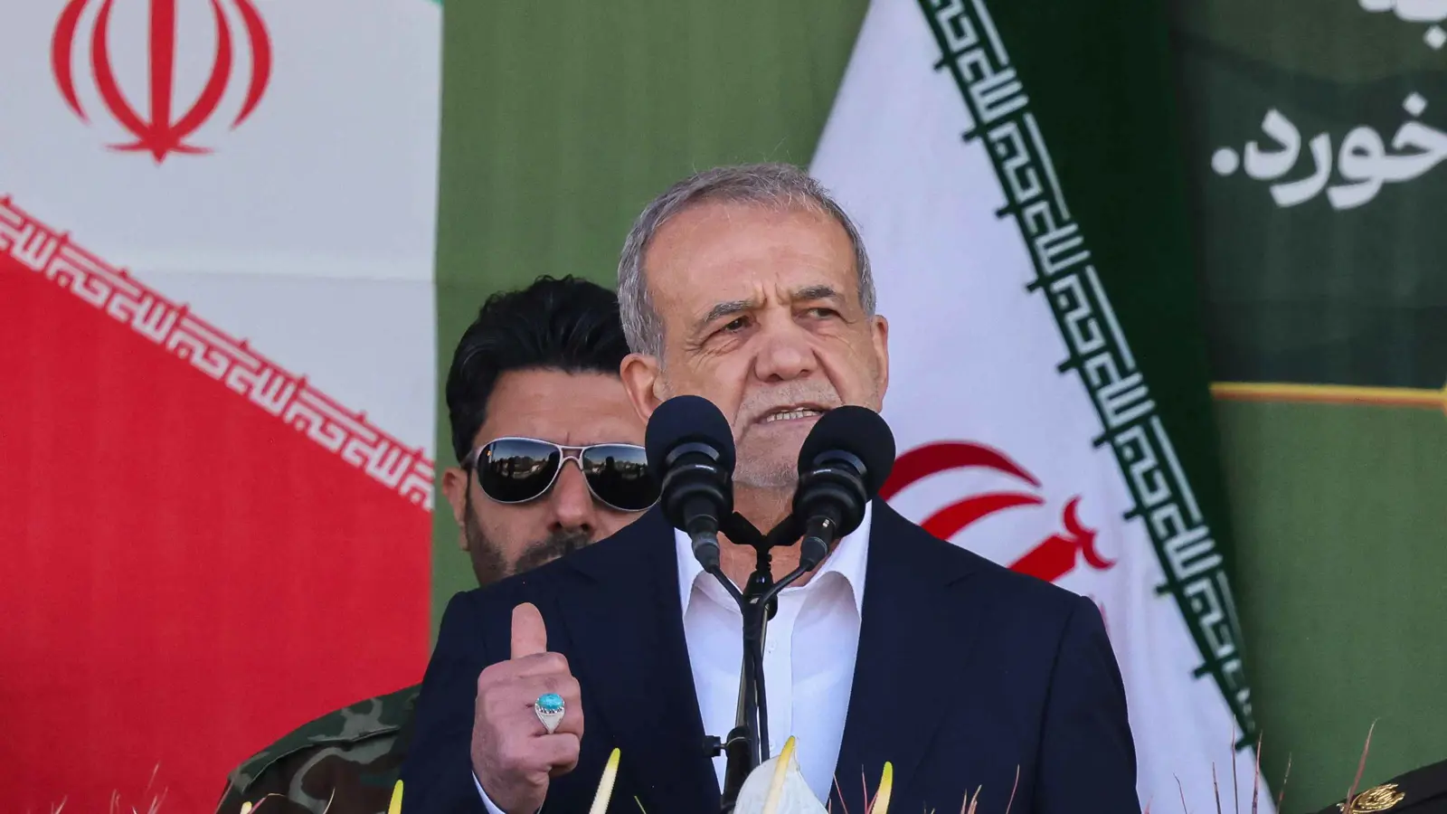 الرئيس الإيراني: لا نعلم أي كلام من ترامب نصدق