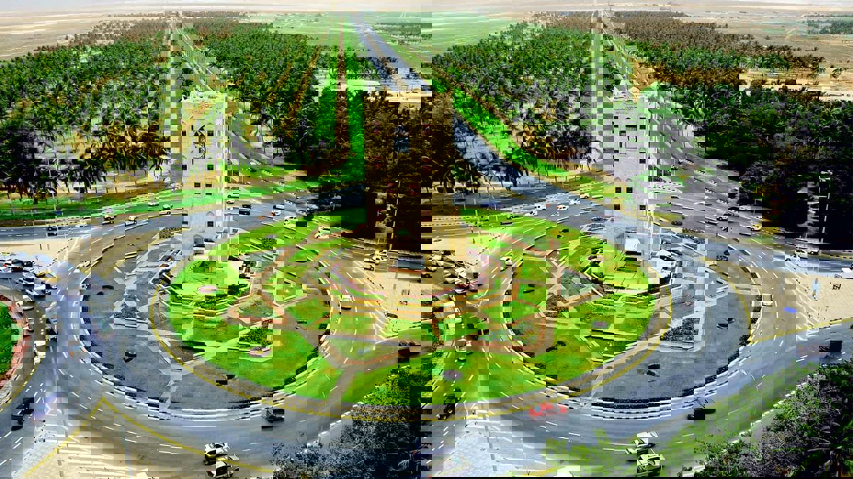 عُمان.. اقتراح بـ"فرض رسوم" لدخول "ظفار" يثير جدلا