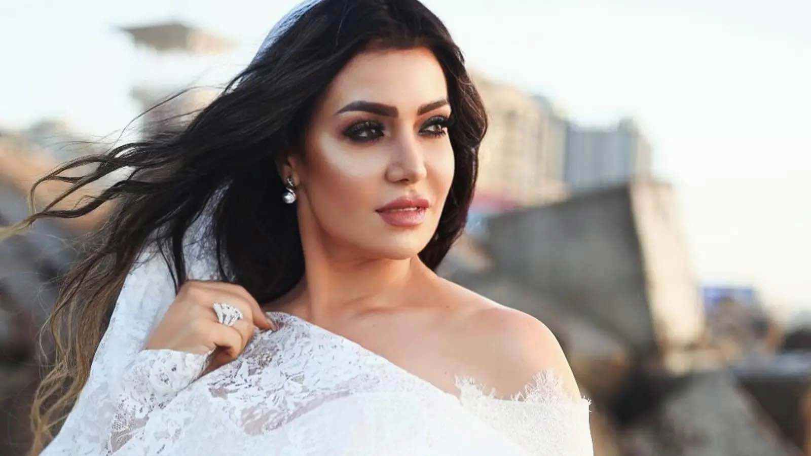 استفزّها بشدة.. مشهور التيك توك "بودي مارلي" يحرج لقاء سويدان