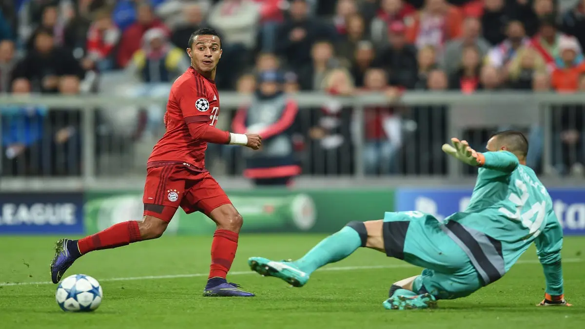 أخبار ريال مدريد وبرشلونة: الجدل يعود حول مصير نجم بايرن ميونخ.. وميلان يحاصر مطاريد الملكي