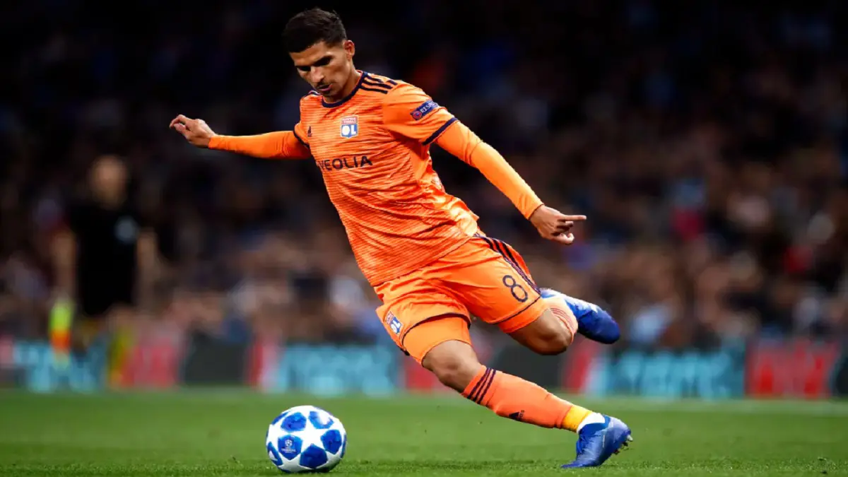 حسام عوّار.. نجم كروي جديد يفجّر سجالًا بين الجزائر وفرنسا