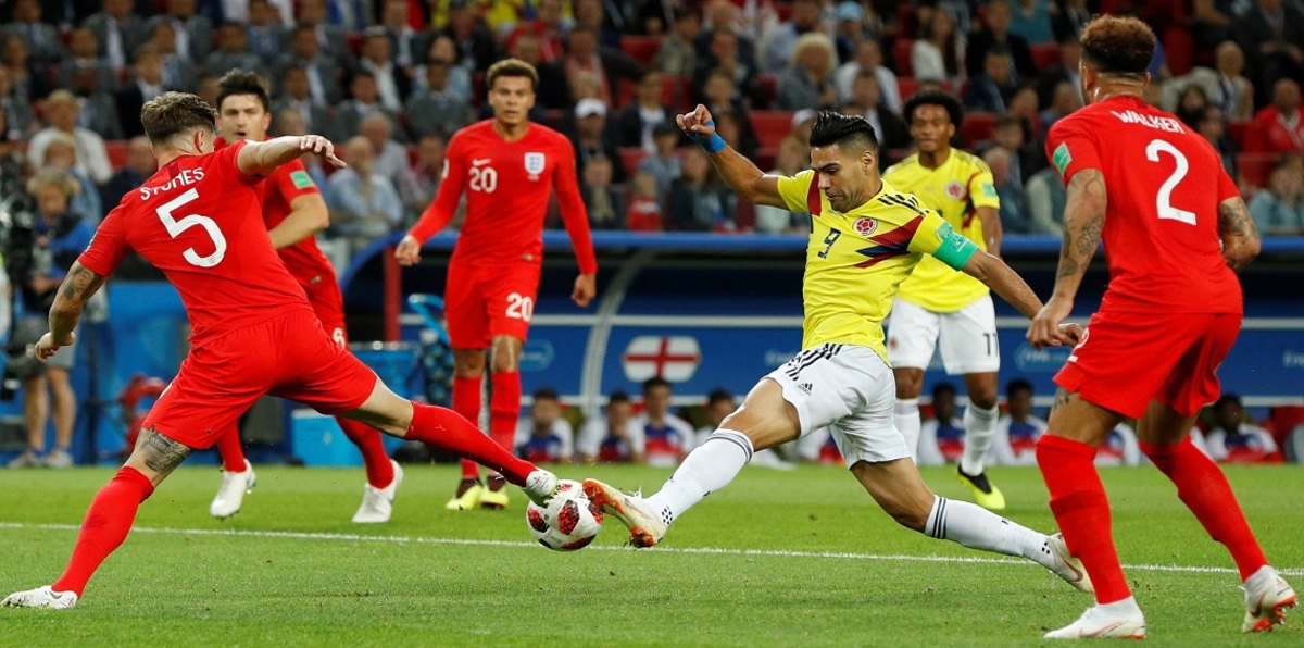 كأس العالم 2018.. جون ستونز: المنتخب الكولومبي أقذر فريق واجهته