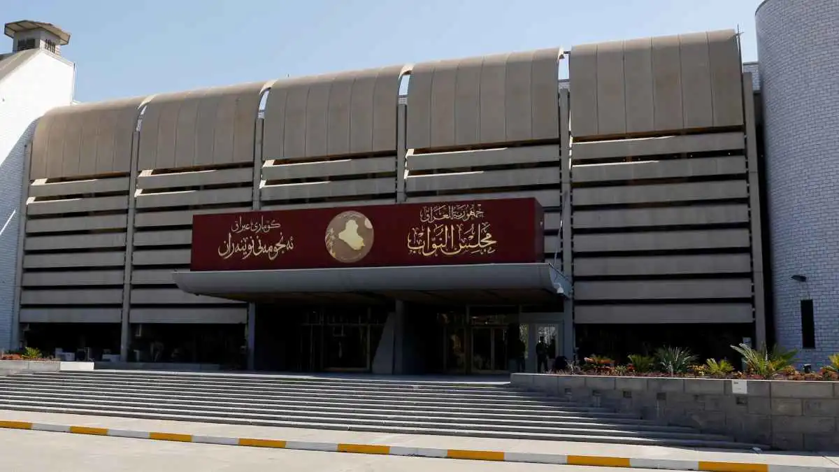 شلل في "البيت الشيعي".. صراع "الإطار التنسيقي" يفتح باب الانتخابات المبكرة