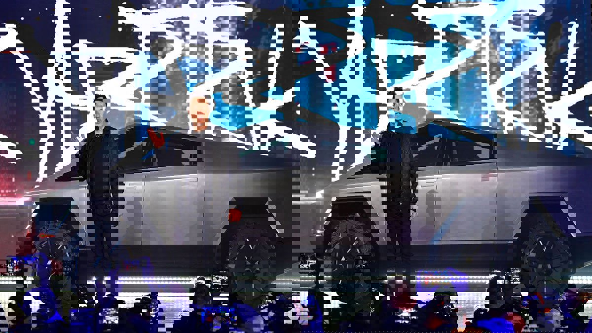 "تسلا" تزود شاحنة "سيبر تراك" بتقنيات جديدة للتغلب على الطرق الوعرة