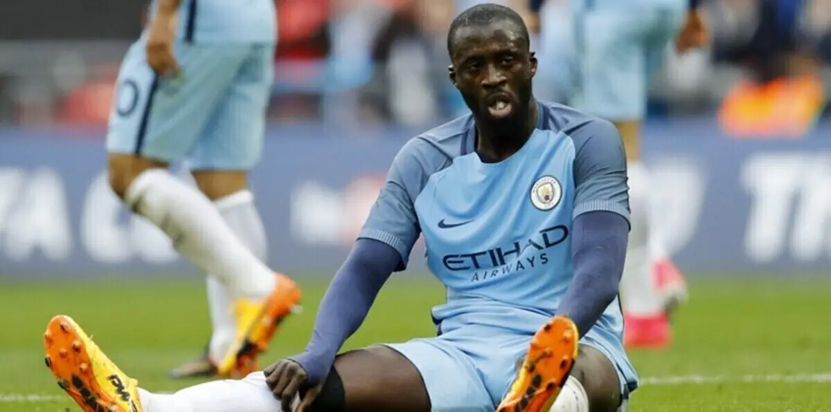 توريه يفضل خوض مواجهة مانشستر يونايتد "بدون حكام"