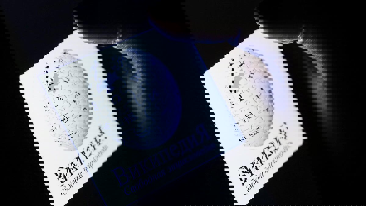 موسكو تهدد بحظر ويكيبيديا الروسية بسبب مقال عن "الغزو"