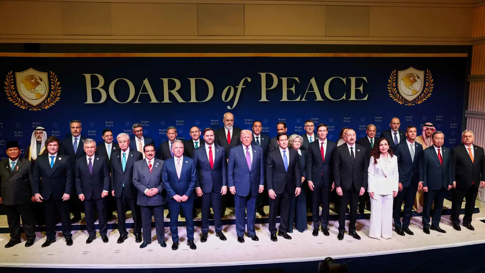 دعم خليجي لغزة بـ3,2 مليار دولار.. والمغرب يوفد ضباطاً عسكريين