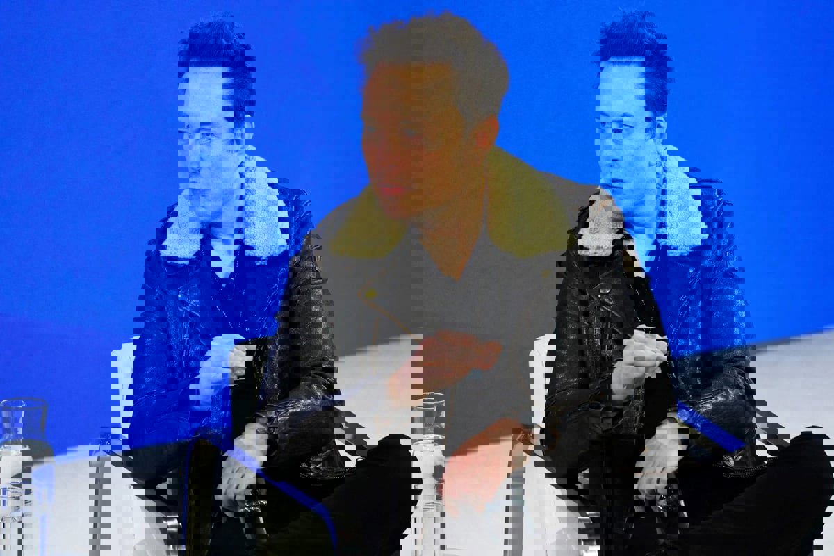 مسؤولون سابقون في "تويتر" يقاضون إيلون ماسك‎