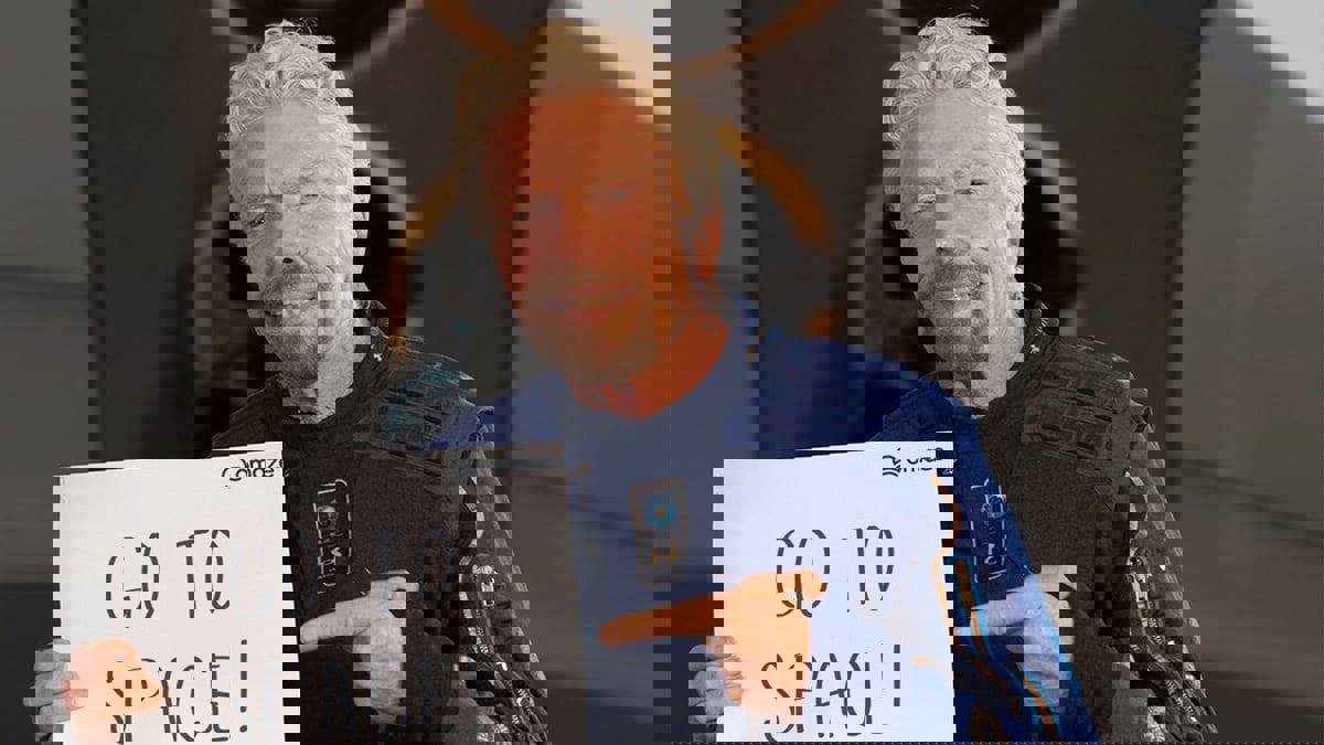 "فيرجن غالاكتيك" تعلن عن مسابقة للفوز بمقعدين في رحلة إلى الفضاء