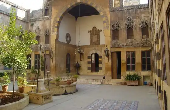 دار "أجق باش" الأثري