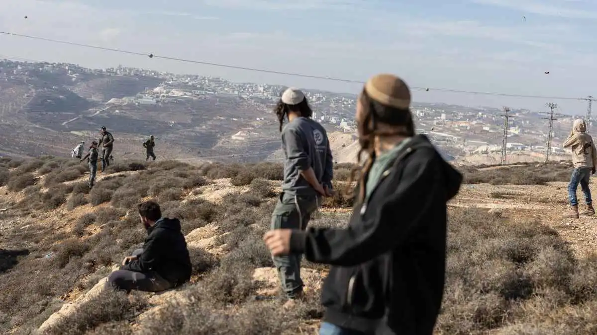 الضفة الغربية "في قلب العاصفة".. هل تحول عنف المستوطنين إلى سياسة ممنهجة؟